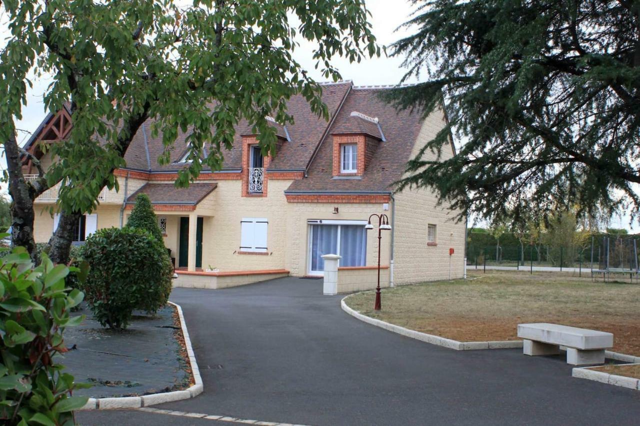 شقة Contres   في Logement Entre Chambord Et Le Zoo De Beauval المظهر الخارجي الصورة